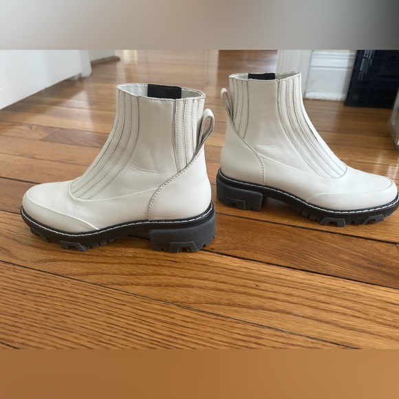 RAG & BONE Shawn White Chelsea Booties - Picture 3 of 6